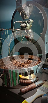 Roastery coffe machine proces photos mock up brand label marketing coffee Bean branding