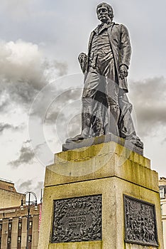 Robert Burns Statue