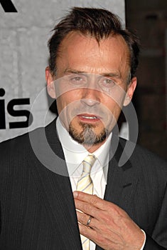 Robert Knepper