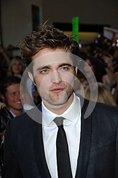 Robert Pattinson