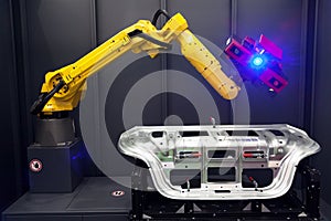 Robot arm with 3D scanner. Automated scanning.