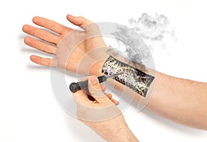 Robot hand inside human hand - Prosthesis concept, short cirquit