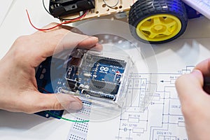 Robotics creation with arduino uno microcontroller