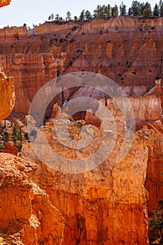 Rock formations and hoodoo’s from Queens Garden Trail