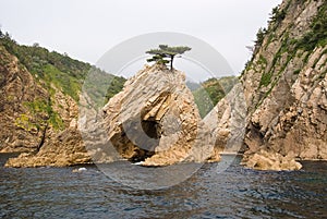 The rock and the islet