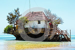 The rock restaurant Zanzibar pingwe