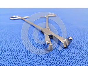 Rocker Forceps Using For Spinal Surgery