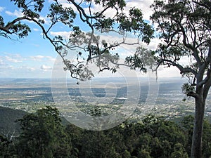 Rockhampton Koala and nature park , and city