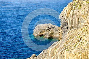 Rocce sul Costa da mar Mediterraneo il mare 