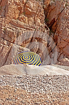 Rocky plage of Corsica by Ficajola