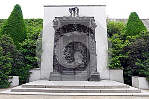 Rodin sculpture in Rodin Museu garden