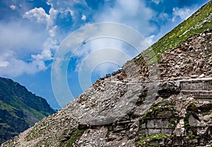 Rohtang La pass Traffic jam of cars