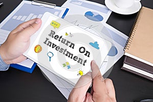 Roi Return On Investment Analysis Finance Concept