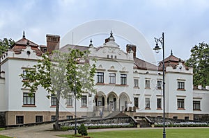 Facade of RokiÃÂ¡kis manor in Lithuania photo