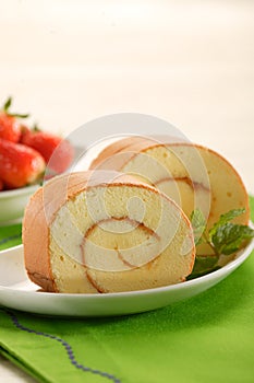 Roll cake