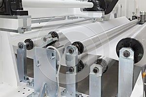 Roll machine for paper