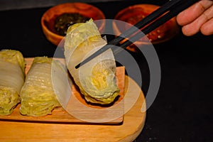 Rolled Chinese cabbage with tofu