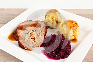 Rolled roast with side dishes