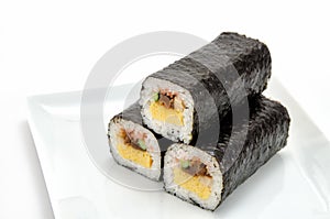 Rolled sushi