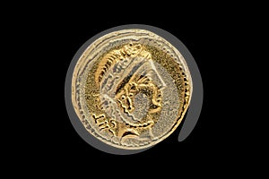 Roman Aureus Gold Coin replica of Julius Caesar with a probable head of the goddess Venus