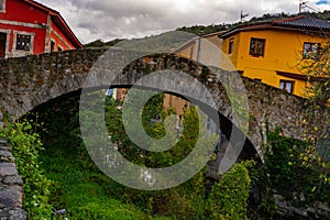 Roman bridge of Villoria, Asturias photo