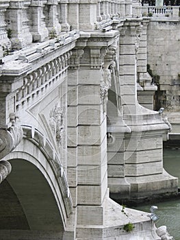 Roman bridges over the tiber
