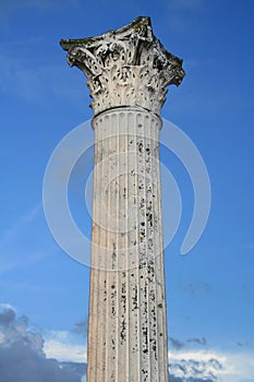 Roman column