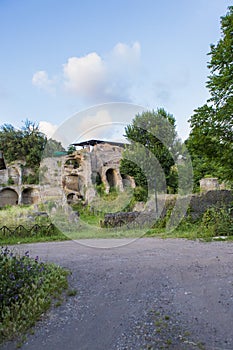 Visiting the Le fortezze dei Frangipane ruins from Rome  photo