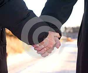 Romance - Old couple holding hands