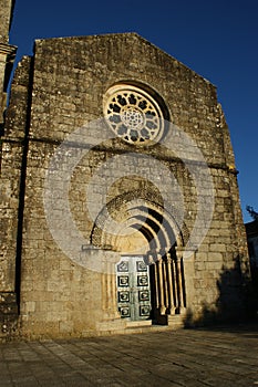 Romanesque church of Fonte Arcada photo