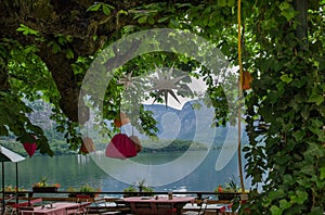 Romantic cafe at at Hallstaettersee lake. Hallstatt town