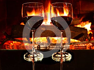 Romantic dinner, wine, fireplace