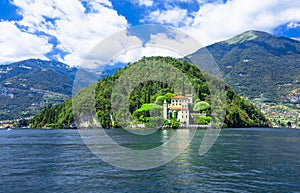 Romantic Lago di Como, villa del Balbianello