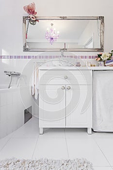 Romantic retro bathroom