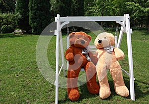Romantic teddy-bears