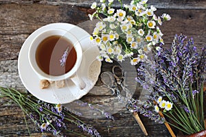 Ðromatic lavender tea and wild chamomile