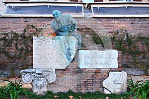 Rome, Italy - Trastevere: Statue dedicated to the poet Trilussa in Piazza Trilussa