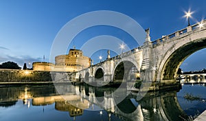 Rome sunset, Tevere river bridge under Santangelo Castle