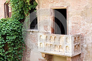 Romeo and Juliet balcony photo