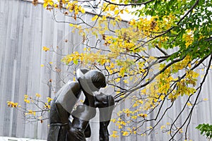 Romeo and Juliet statue