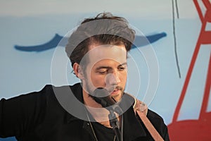 Romes films a session in Brooklyn