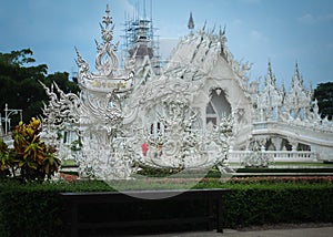 Rong Khun temple underconstruction