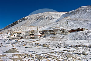 Rongbuk monastery