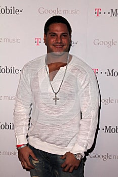 Ronnie Ortiz Magro
