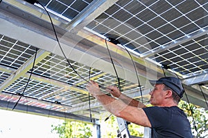 Installation of semitransparent solar modules photo