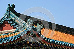 roof of a pavilion at the summer palace in beijing (china)