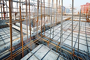 Roof structure,construct ion