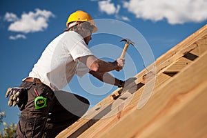 Roofer photo