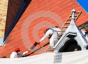 Roofers are working