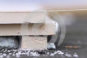 Roofing insulation, installation of insulation sheets on foam